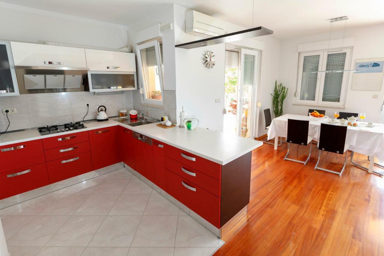 Luxury Villa Castrum Kaštela Esterno foto