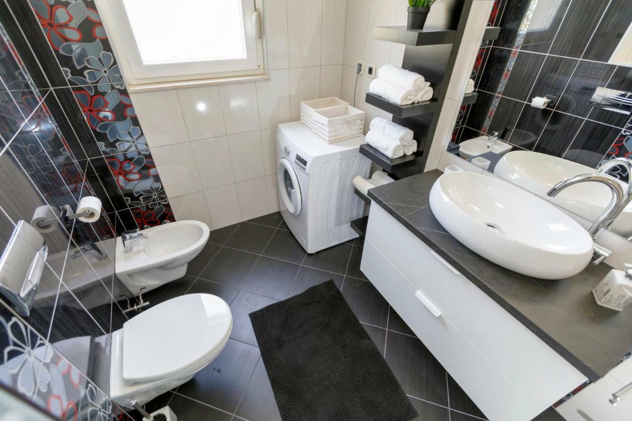 Luxury Villa Castrum Kaštela Esterno foto