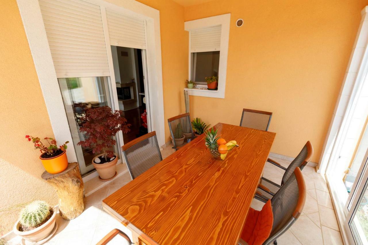 Luxury Villa Castrum Kaštela Esterno foto