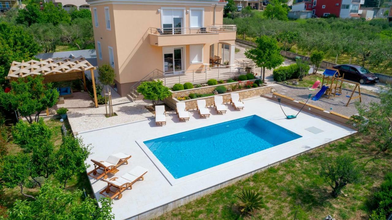 Luxury Villa Castrum Kaštela Esterno foto